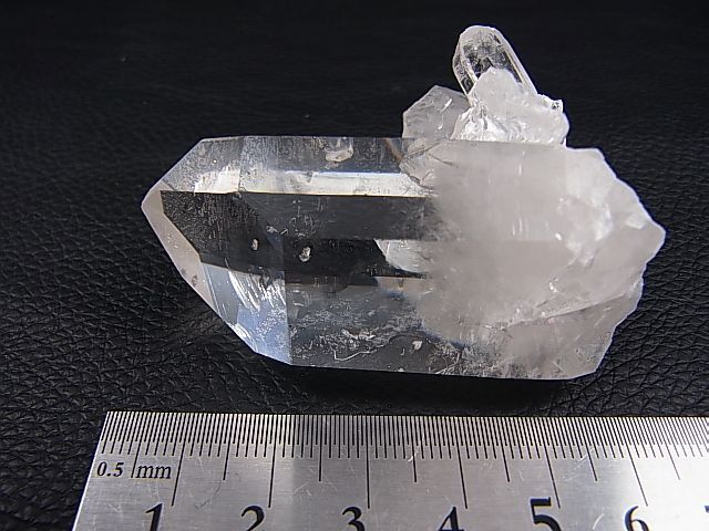 画像: トマスゴンサガ産クリア水晶（オーラ皮膜付き）76.6g