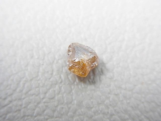 画像: 天然ダイヤモンド原石 0.5カラット