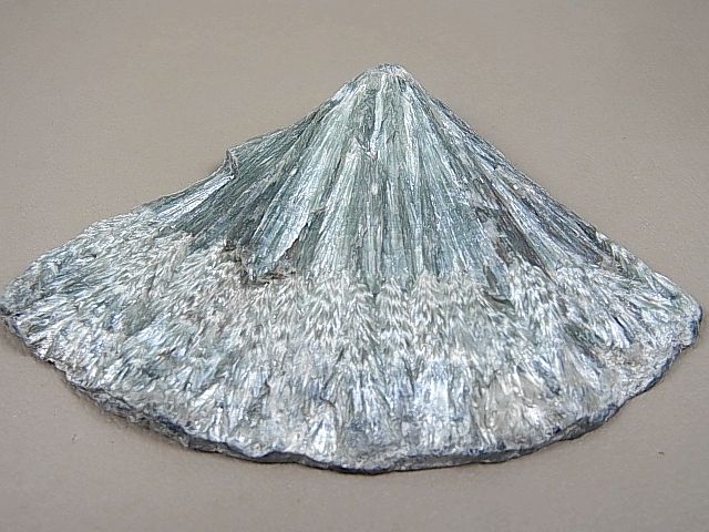 ロシア産セラフィナイト研磨原石（片面研磨）77.9g - パーフェクト