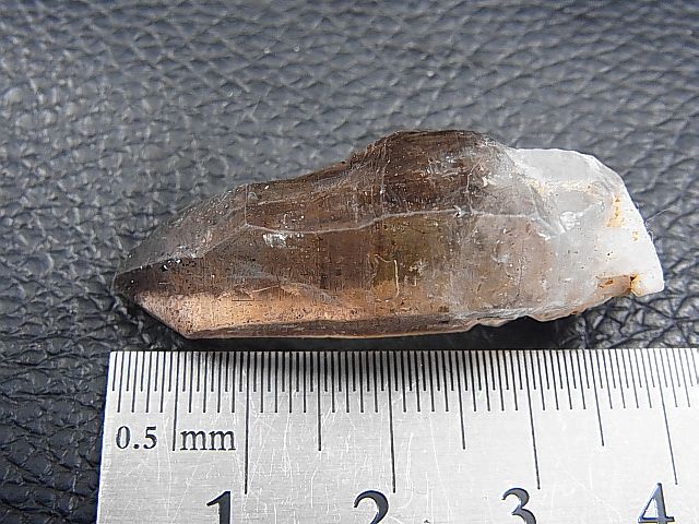 画像: タンザニア・ソンゲア産エレスチャル水晶原石 9.3g