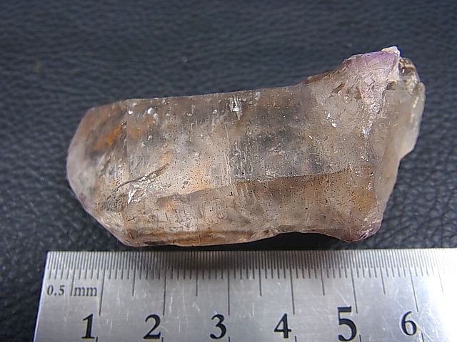 画像: タンザニア・ソンゲア産エレスチャル水晶原石 58.0g