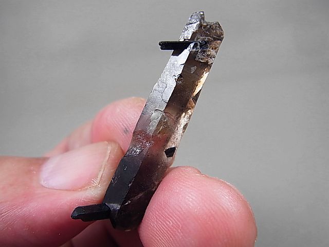 画像: マラウイ産エジリン＆水晶原石（貫入り） 5.1g