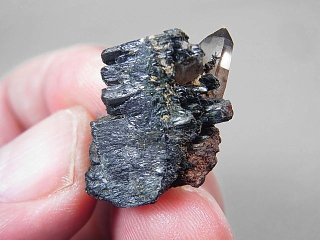 画像: マラウイ産エジリン＆水晶原石 5.5g