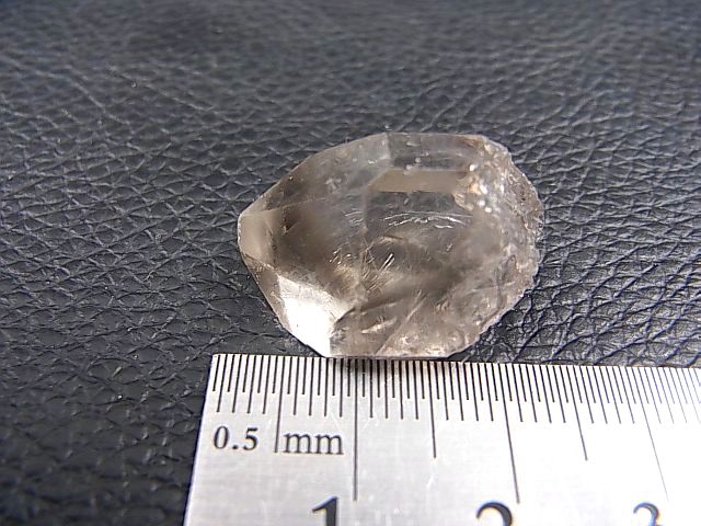 画像: ブラジル産プラチナルチル入り水晶原石（ブルッカイトインクオーツ） 5.1g