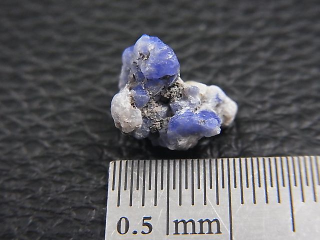 画像: ベトナムLuc Yen産コバルトスピネル原石結晶（蛍光/カラーチェンジ） 3.8カラット