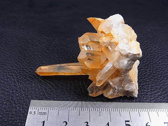画像: マニカラン産ゴールデンヒーラー水晶（タントリックツインポイント付き） 45.4g