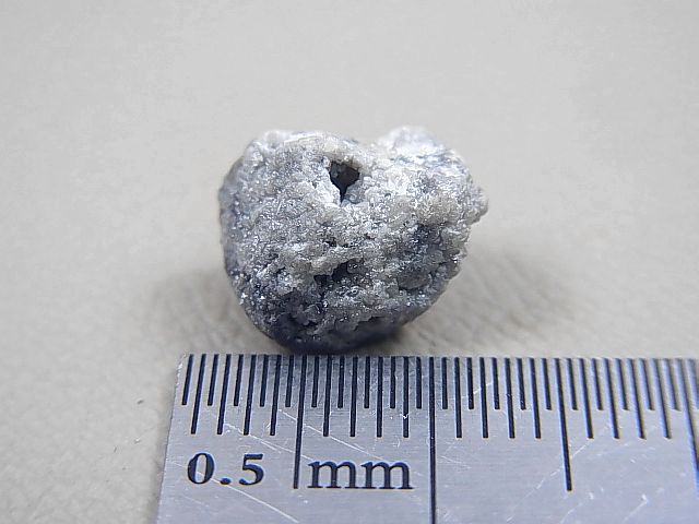 画像: 天然ダイヤモンド原石（蛍光/ブルー＆イエロー） 5.2カラット