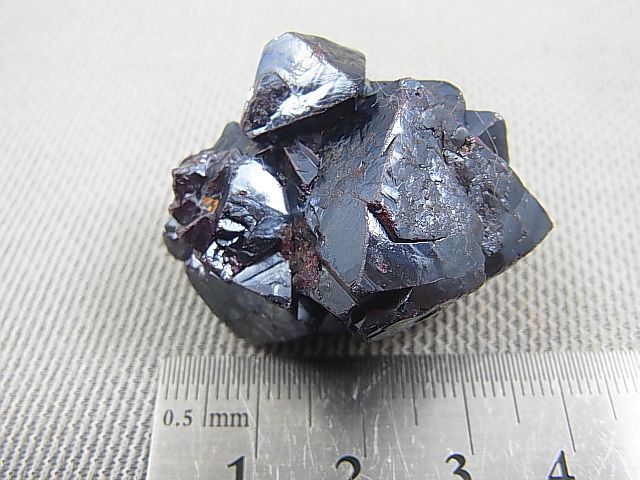 画像: シベリア産キュープライト（赤銅鉱）八面体連晶結晶 58.7g
