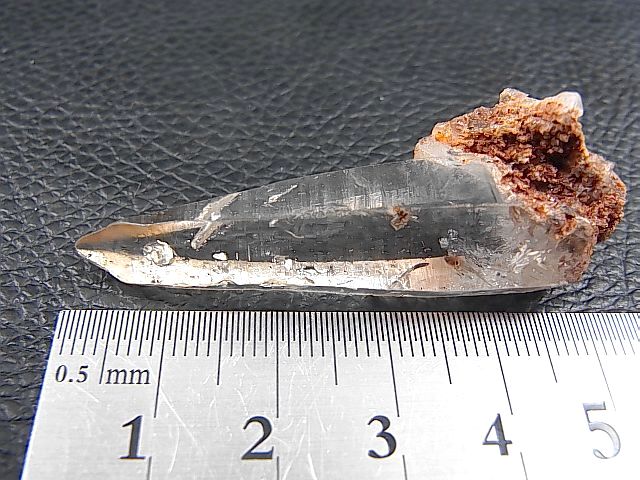 画像: タンザニア産モンドクオーツ・レーザーポイント水晶（ネガティブ水晶入り） 11.7g