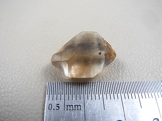 画像: ザンビア産シトリンＤＴ水晶（バイオタイト含有） 3.1g