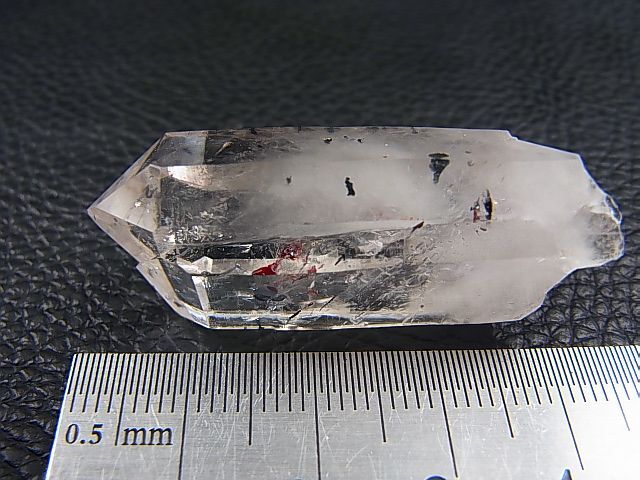 画像: ナミビア産ブランドバーグ・レピドクロサイト入り水晶ポイント（タントリックツイン） 15.1g
