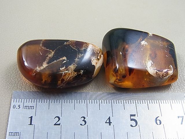 ブルーアンバー 琥珀 天然原石 スマトラ 198CT 検査済 ※根付