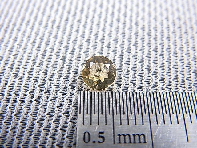 画像: 【クリアランス価格50％OFF 1,800円→900円】ブラジル産イエローベリル・ルース 0.4カラット