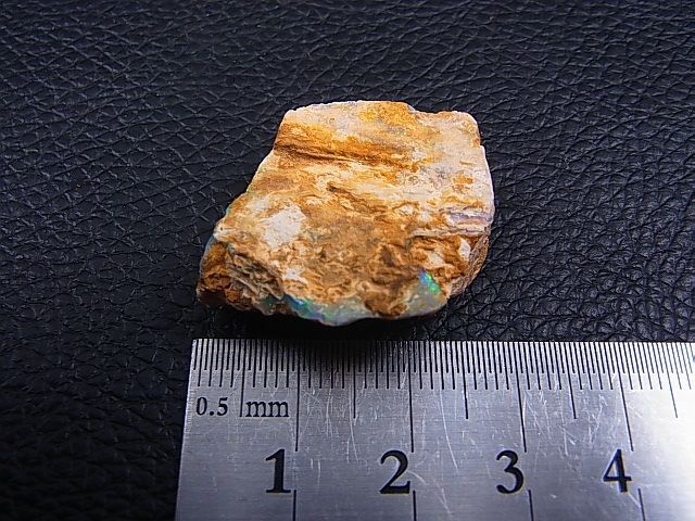 画像: オーストラリア産オパール原石 5.9g