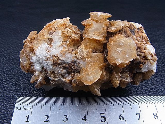 画像: ダルネゴルスク産水晶＆カルサイト原石 147.4g