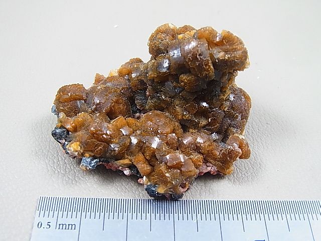 画像: ダルネゴルスク産スティルバイト(束沸石)原石 32.4g