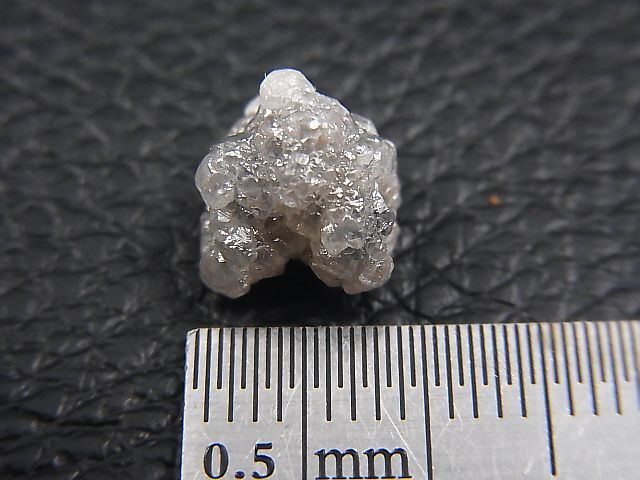 画像: 天然ダイヤモンド原石（ホワイトカラー） 4.7カラット