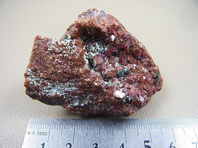 画像: コンゴ産ピンクコバルトドロマイト原石 84.5g
