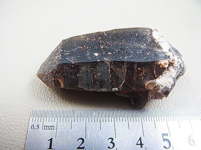 画像: フィンランド産スモーキー水晶（ケアンゴーム）ポイント 45.2g