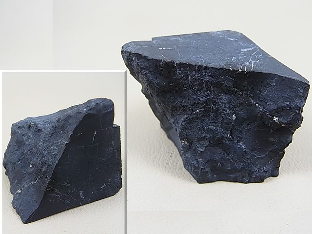 画像: カレリア産シュンガイト原石 56.8g