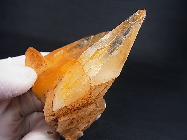 画像: ガネーシュヒマール・ヒンドゥン産ゴールデンヒーラー水晶（ダブルポイント） 159.3g
