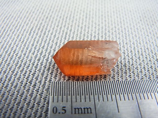 画像: スウェーデン産ヘマタイト（タンジェリン）水晶ミニポイント 1.3g