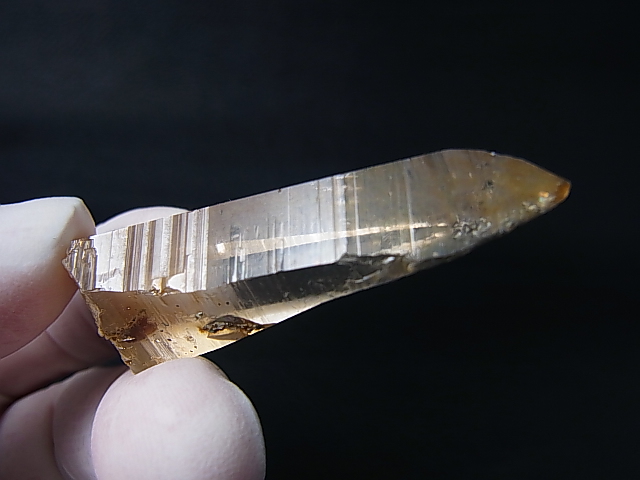 画像: ガネーシュヒマール・ヒンドゥン産ゴールデンヒーラー水晶（ウオータークリア） 14.3g