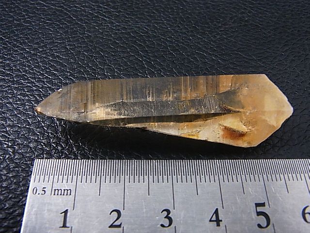 画像: ガネーシュヒマール・ヒンドゥン産ゴールデンヒーラー水晶（ウオータークリア） 14.3g
