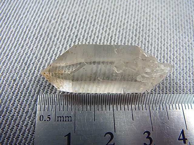画像: ノルウェー産クリア水晶（ライトスモーキー） 7.9g