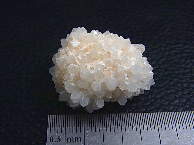 画像: ベトナム産ジオード水晶（金平糖水晶） 12.2g