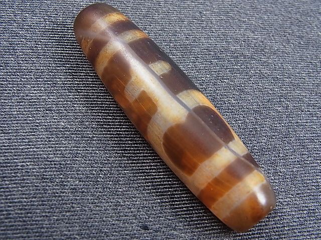 画像: 「宝瓶」（ドラゴンライン入り）至純（現代）天珠 直径約15×57.5mm