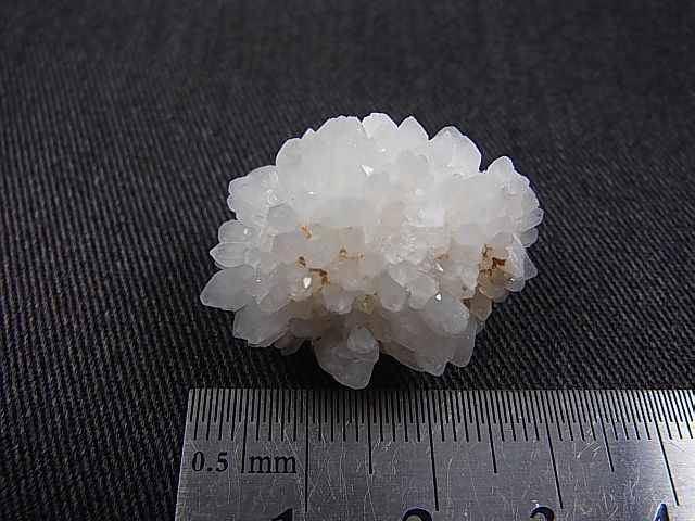 画像: ベトナム産ジオード水晶（金平糖水晶） 11.7g