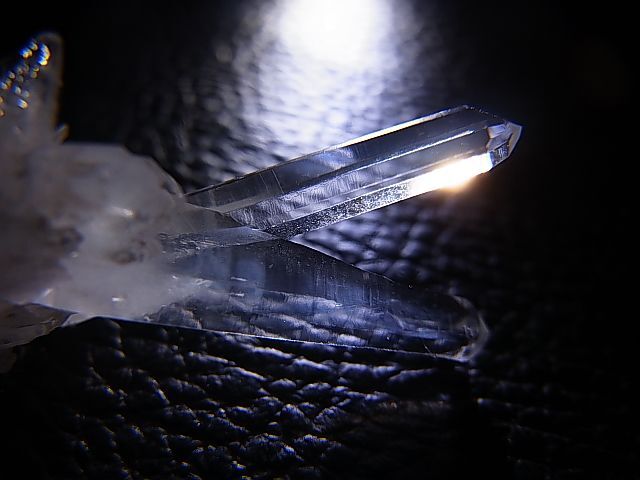 画像: コロンビアン・レムリアンシード水晶ダブルポイント（X型） 3.7g
