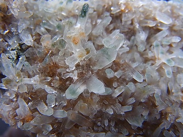 画像: 長野県甲武信（こぶし）鉱山産日本式双晶水晶入りクラスター 97.7g
