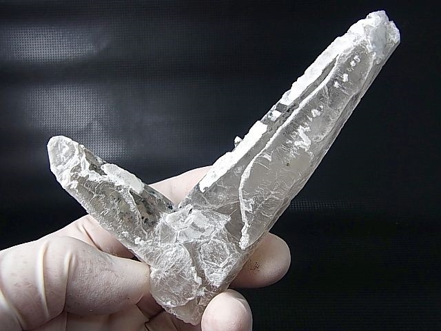 画像: 内モンゴル産日本式双晶水晶（ヘマタイト付き） 120.8g