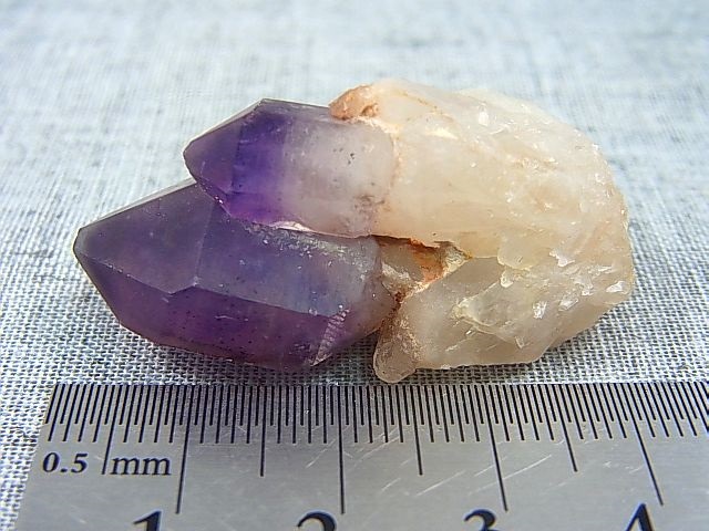 画像: 南ア・オレンジリバー産アメジスト原石（ダブルポイント） 15.6g