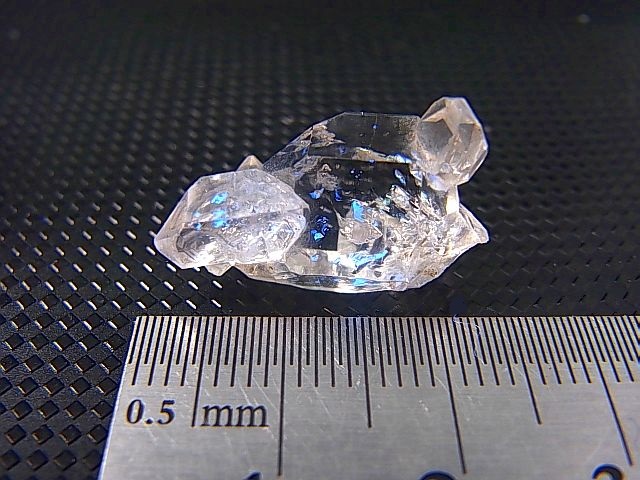 画像: パキスタン・クエッタ産蛍光オイル入りＤＴ水晶 2.8g