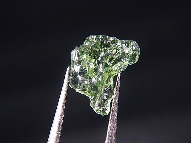 画像: チェコ産モルダバイトSA原石 0.2g