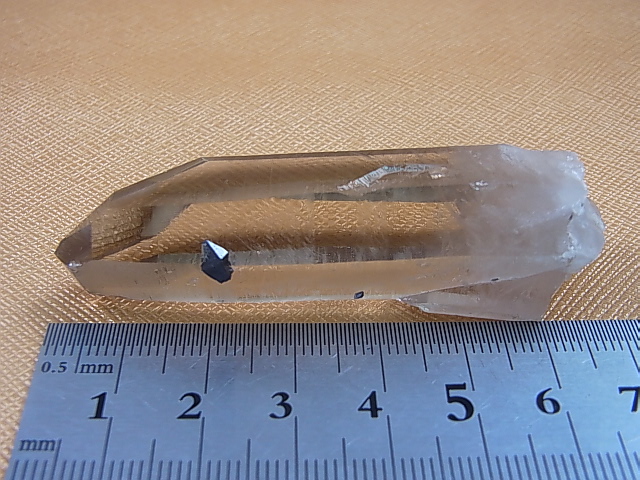 画像: ノルウェー産水晶ポイント（アナテース付き） 38.0g