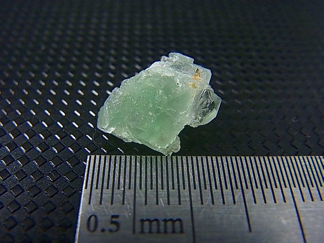 画像: 猪倉大成鉱山産グリーンフローライト原石 1.0g