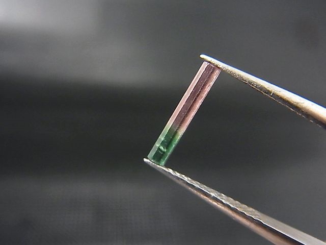 画像2: ブラジル産バイカラートルマリン（ピンク/グリーン）柱状結晶 0.3カラット