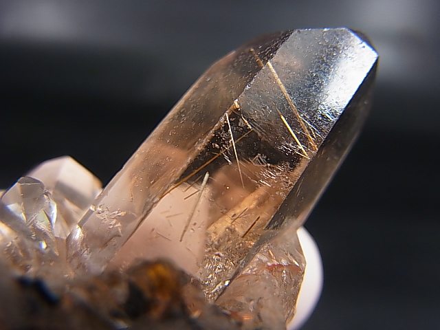 画像: ブラジル産ゴールドルチルインスモーキークオーツ（連晶） 38.3g