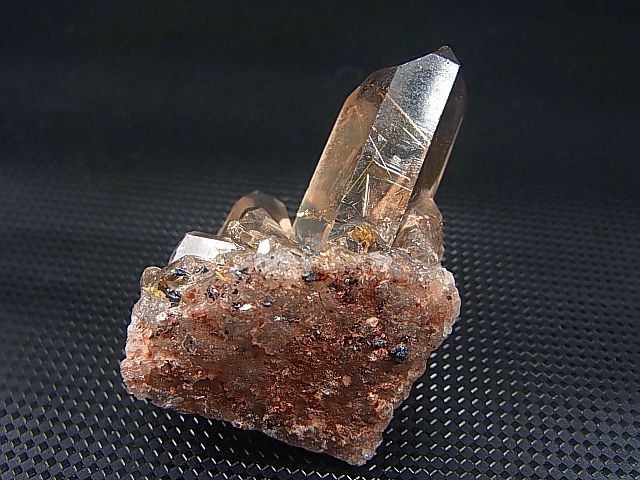 画像: ブラジル産ゴールドルチルインスモーキークオーツ（連晶） 38.3g
