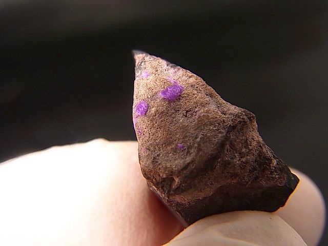 画像: 南アフリカ・チュワニン鉱山産ピンクスギライト原石 9.2g