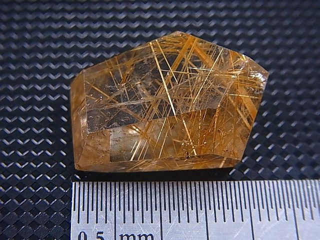 画像: ブラジル産タイチンルチル水晶研磨原石 5.7g