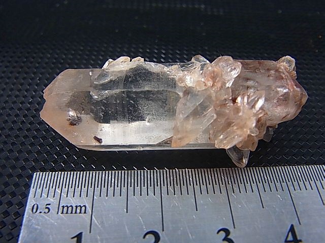 画像: インド・マニカラン産水晶ポイント（シデライト入り/貫入り/ファントム） 13.0g