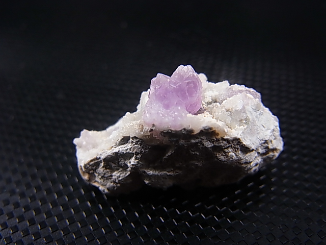 画像: 只見町産紫水晶（かぐや姫水晶） 6.2g