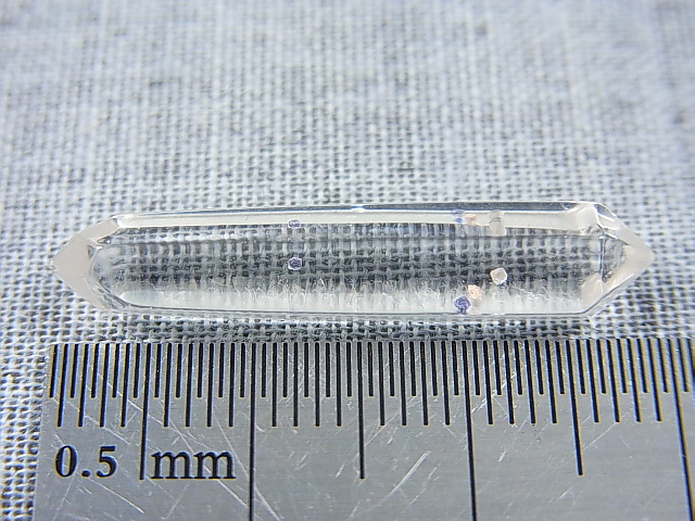 画像: マダガスカル産フローライトインクオーツ研磨原石 1.6g