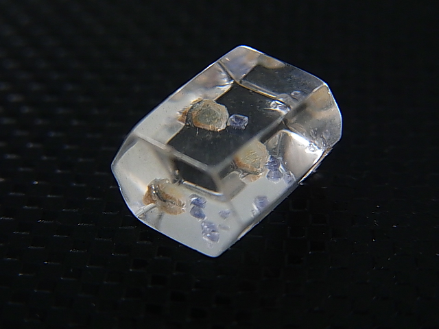 画像: マダガスカル産フローライトインクオーツ研磨原石 1.4g