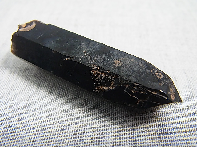 画像: ノルウェー産モリオン（ケアンゴーム）原石 15.9g